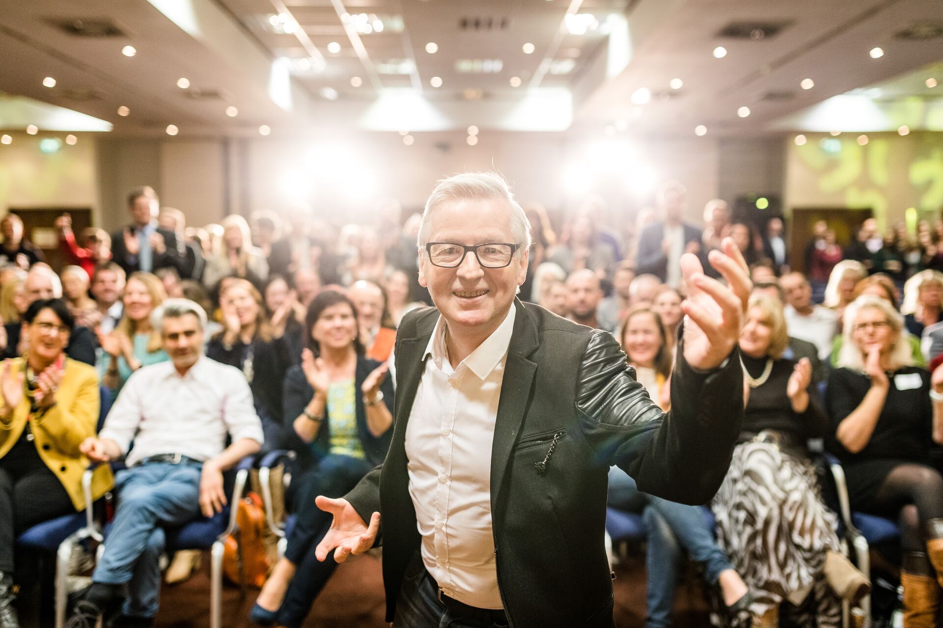 Manfred Josef Hampel — Speaker und Autarkie-Experte